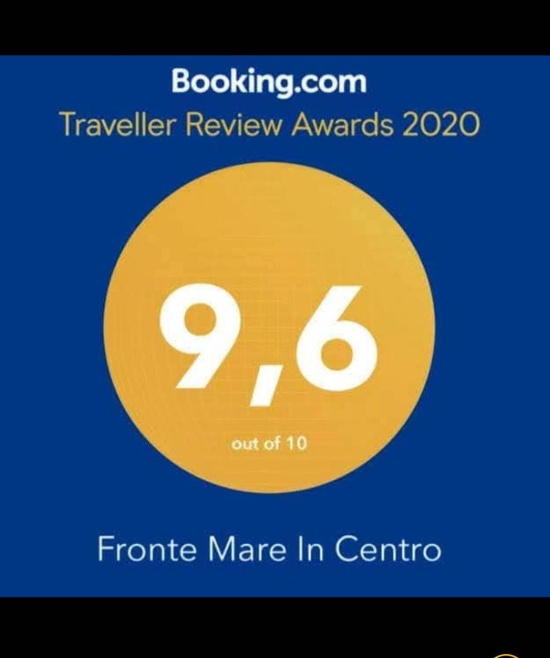 Fronte Mare In Centro Covered Parking Torre Lapillo Exterior photo